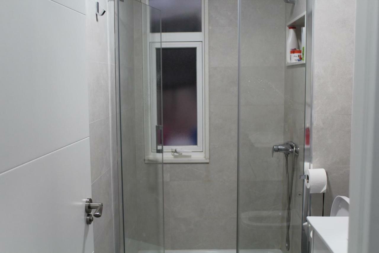 Ferienwohnung Piso En Monasterio De Caaveiro A Coruña Exterior foto